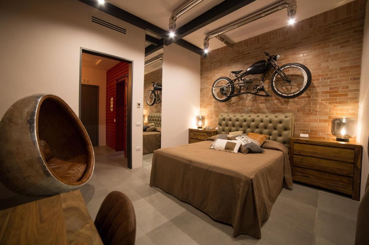 Hotel Al Boschetto Castel Volturno Exterior foto